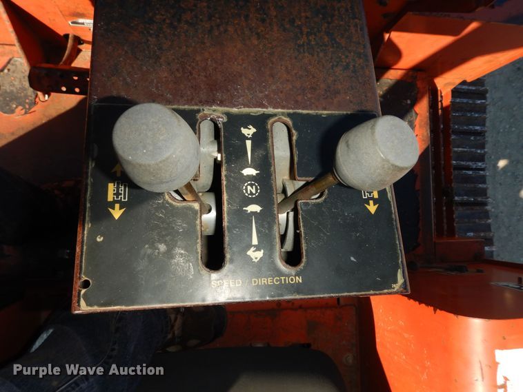 image for item DM3136 1994 Ditch Witch HT100  cable plow