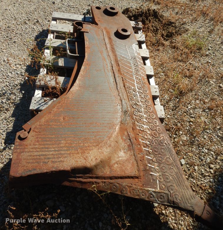 image for item DM3136 1994 Ditch Witch HT100  cable plow