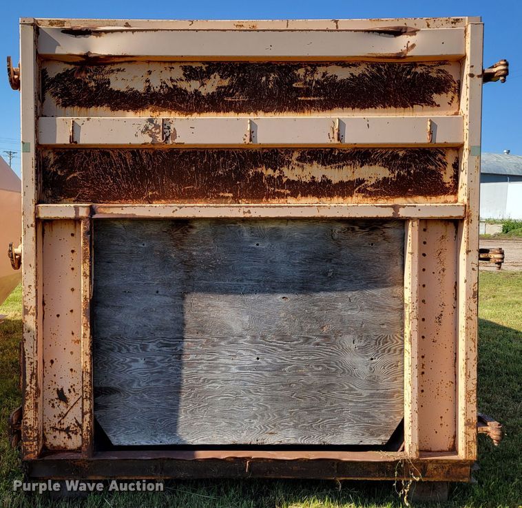 image for item DM8044 Wastequip  roll-off trash compactor dumpster