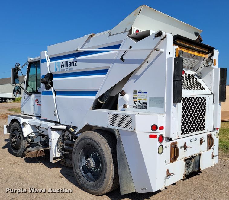 image for item DM8045 2008 Allianz Johnston 4000 Roloff  street sweeper truck