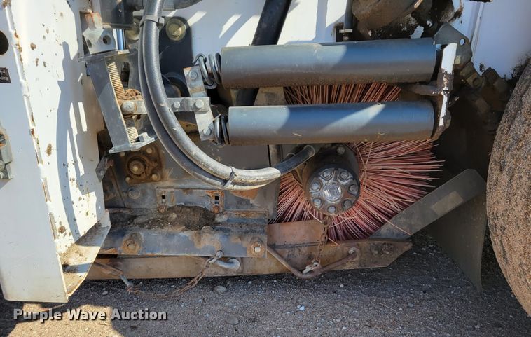 image for item DM8045 2008 Allianz Johnston 4000 Roloff  street sweeper truck