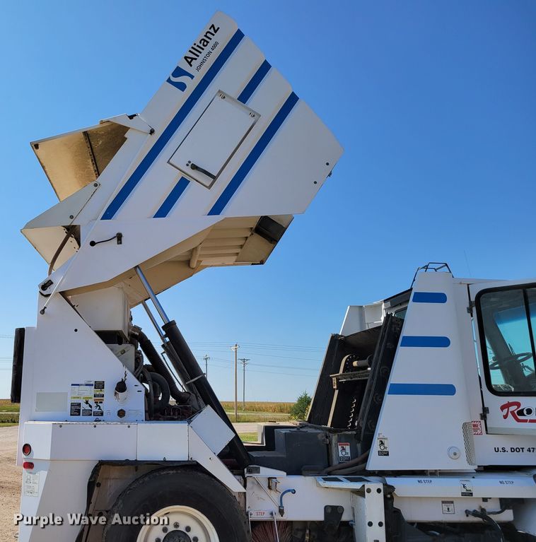 image for item DM8045 2008 Allianz Johnston 4000 Roloff  street sweeper truck