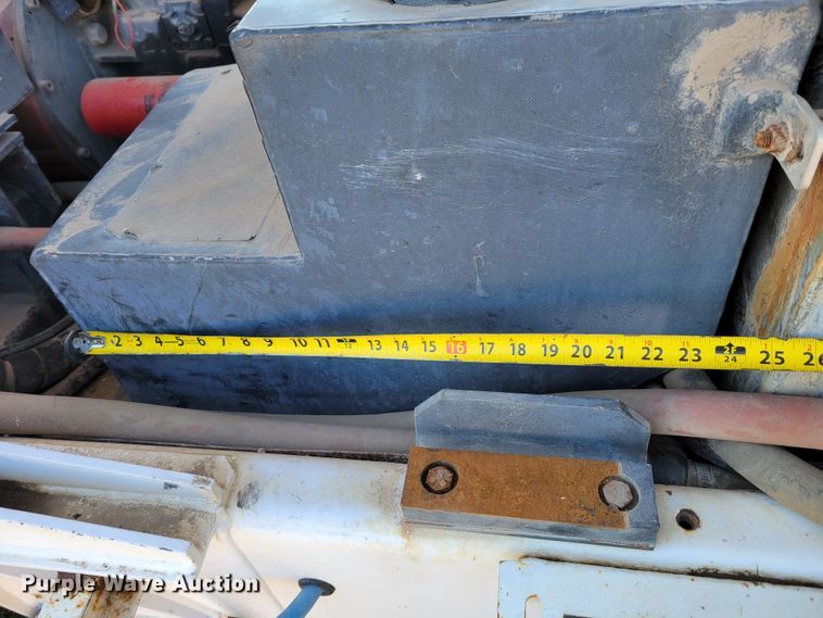 image for item DM8045 2008 Allianz Johnston 4000 Roloff  street sweeper truck