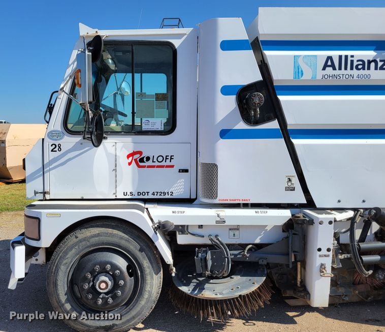 image for item DM8045 2008 Allianz Johnston 4000 Roloff  street sweeper truck