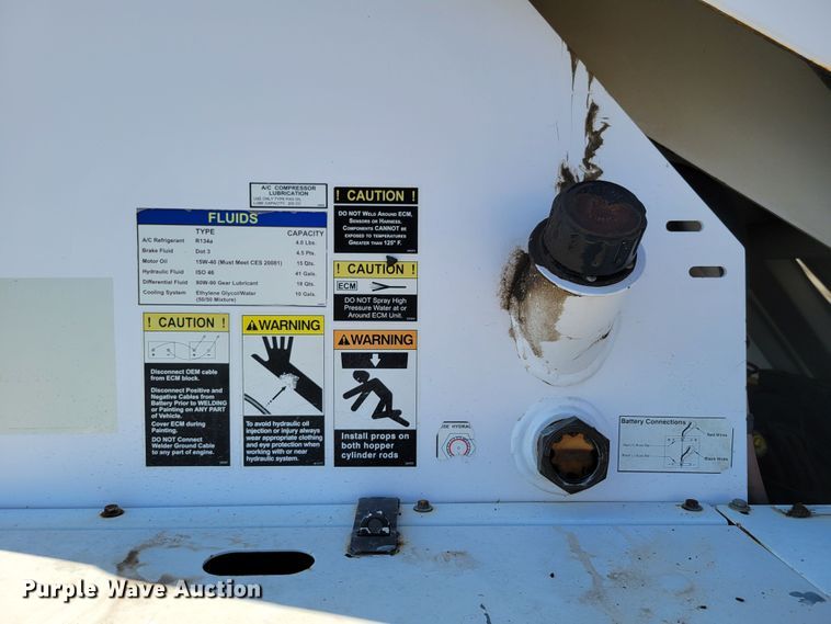 image for item DM8045 2008 Allianz Johnston 4000 Roloff  street sweeper truck