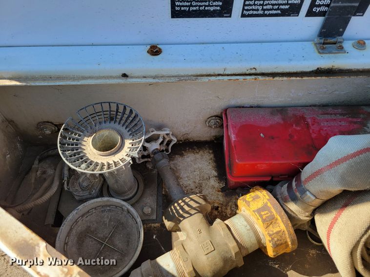 image for item DM8045 2008 Allianz Johnston 4000 Roloff  street sweeper truck