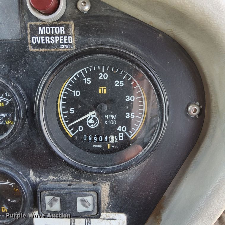 image for item DM8045 2008 Allianz Johnston 4000 Roloff  street sweeper truck