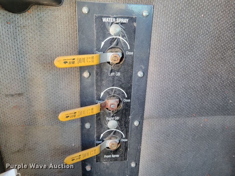 image for item DM8045 2008 Allianz Johnston 4000 Roloff  street sweeper truck