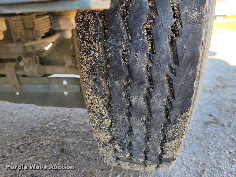 image for item DM8045 2008 Allianz Johnston 4000 Roloff  street sweeper truck