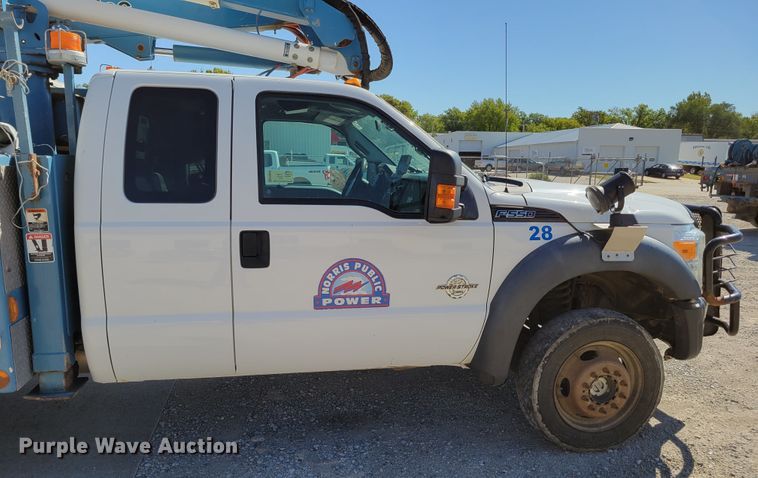 image for item DM8046 2011 Ford F550 Super Duty XL  SuperCab bucket truck