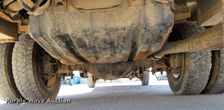 image for item DM8046 2011 Ford F550 Super Duty XL  SuperCab bucket truck