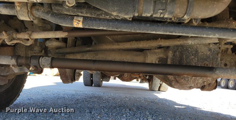 image for item DM8046 2011 Ford F550 Super Duty XL  SuperCab bucket truck