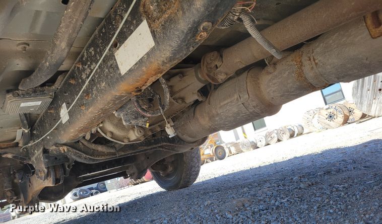 image for item DM8046 2011 Ford F550 Super Duty XL  SuperCab bucket truck