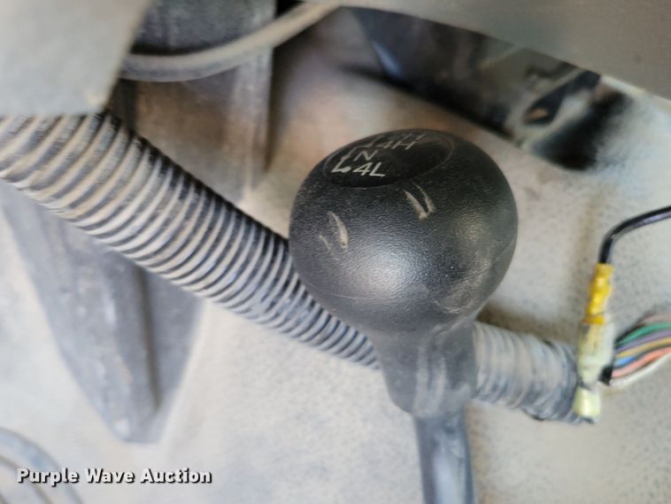 image for item DM8046 2011 Ford F550 Super Duty XL  SuperCab bucket truck