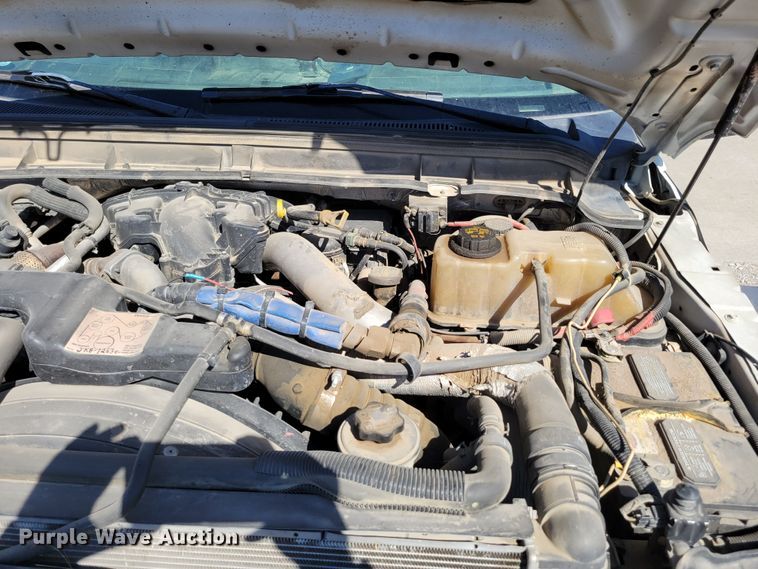 image for item DM8046 2011 Ford F550 Super Duty XL  SuperCab bucket truck