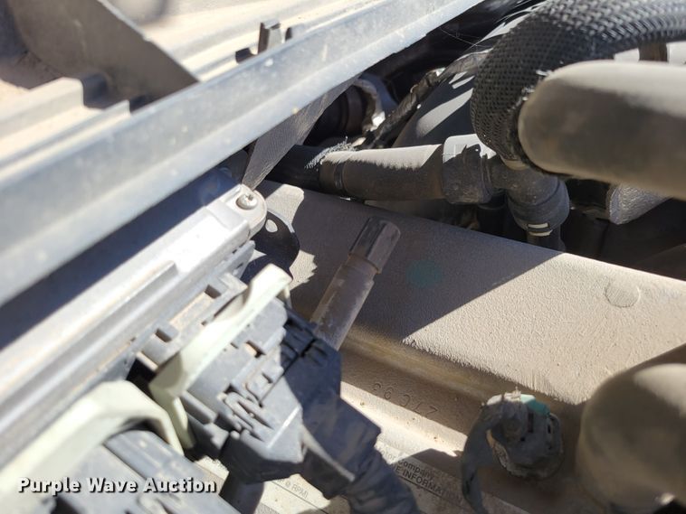 image for item DM8046 2011 Ford F550 Super Duty XL  SuperCab bucket truck