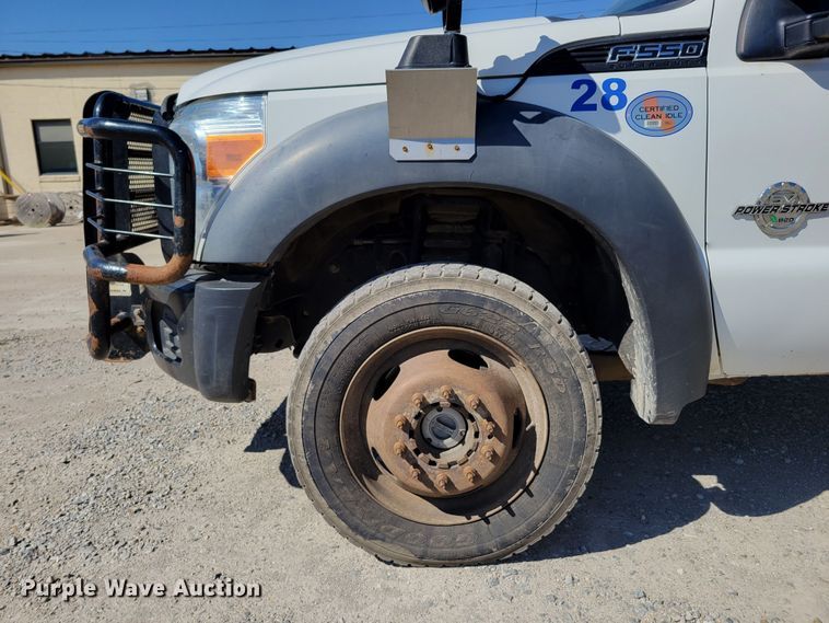 image for item DM8046 2011 Ford F550 Super Duty XL  SuperCab bucket truck