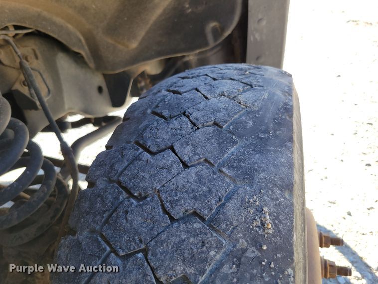 image for item DM8046 2011 Ford F550 Super Duty XL  SuperCab bucket truck