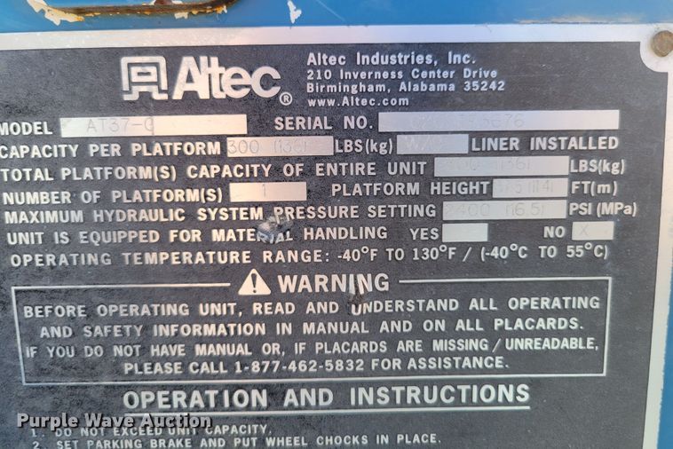 image for item DM8046 2011 Ford F550 Super Duty XL  SuperCab bucket truck