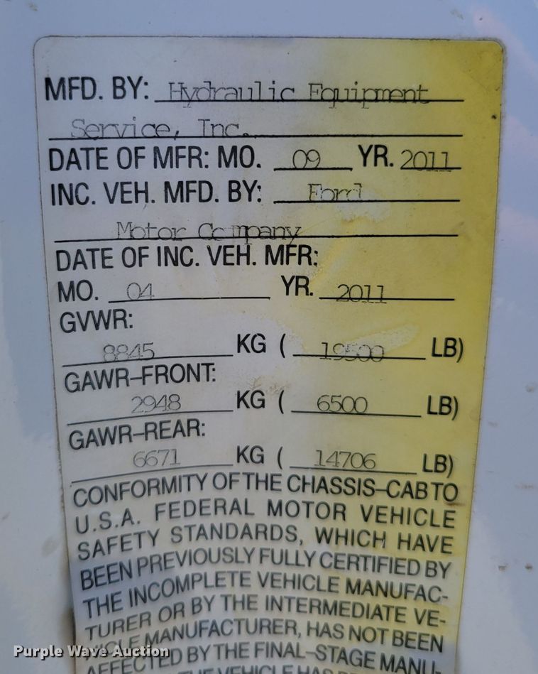 image for item DM8046 2011 Ford F550 Super Duty XL  SuperCab bucket truck