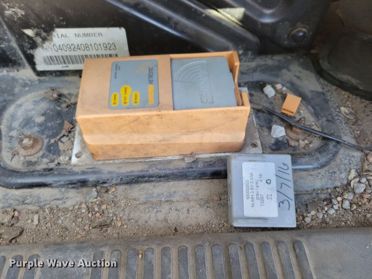 image for item DM8047 2009 International WorkStar 7500  digger derrick truck