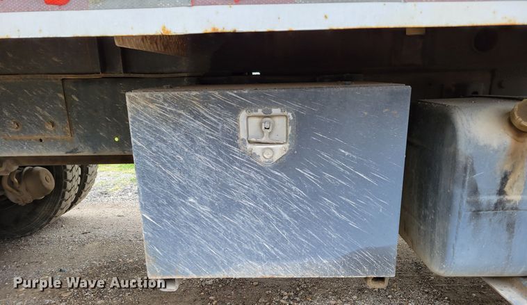 image for item DM8050 1996 Freightliner FL70  dump truck