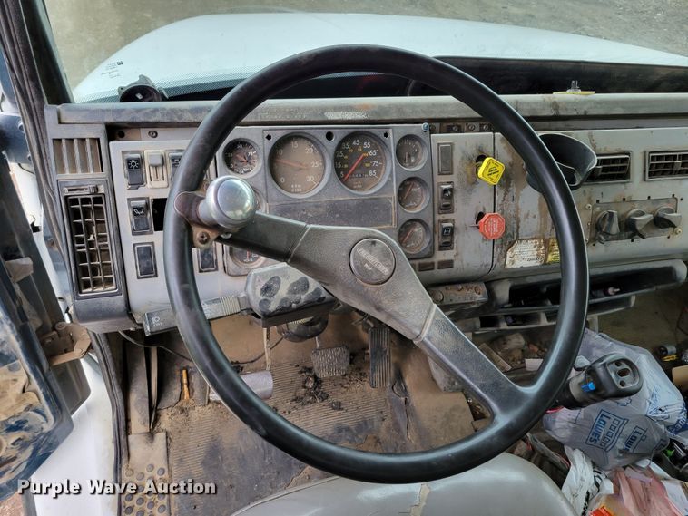 image for item DM8050 1996 Freightliner FL70  dump truck