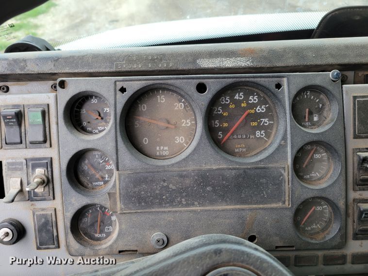 image for item DM8050 1996 Freightliner FL70  dump truck