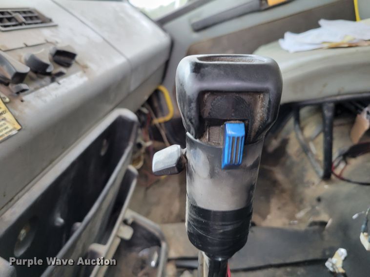 image for item DM8050 1996 Freightliner FL70  dump truck