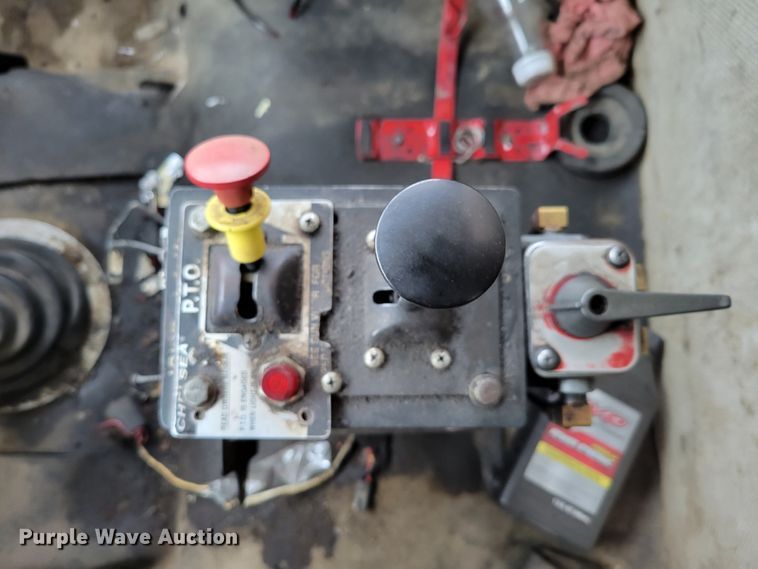 image for item DM8050 1996 Freightliner FL70  dump truck