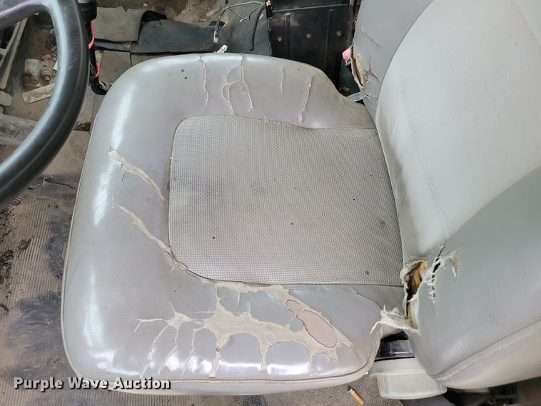 image for item DM8050 1996 Freightliner FL70  dump truck