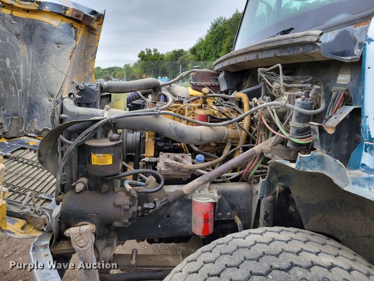 image for item DM8050 1996 Freightliner FL70  dump truck