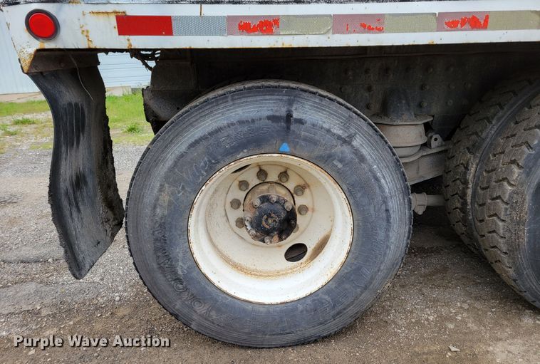 image for item DM8050 1996 Freightliner FL70  dump truck