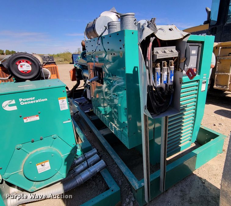 image for item DM8057 Onan 600DFGB  generator