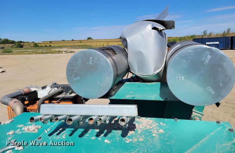 image for item DM8057 Onan 600DFGB  generator