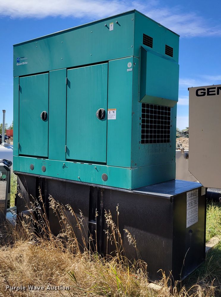 image for item DM8059 2004 Onan DGCB-5693817  generator