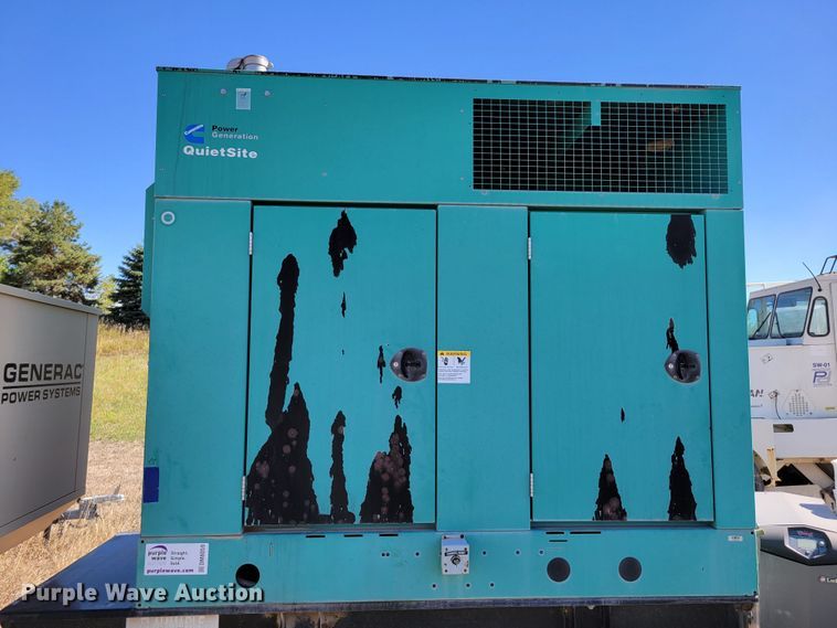 image for item DM8059 2004 Onan DGCB-5693817  generator