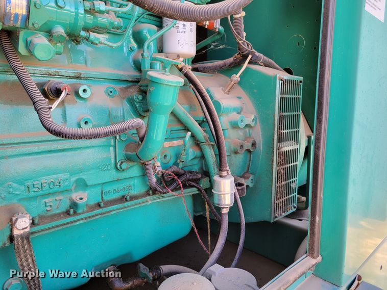 image for item DM8059 2004 Onan DGCB-5693817  generator