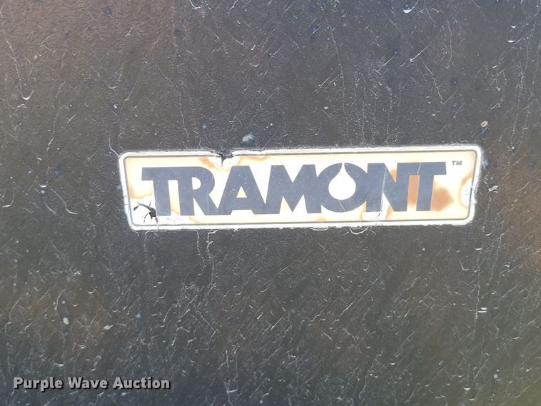 image for item DM8059 2004 Onan DGCB-5693817  generator