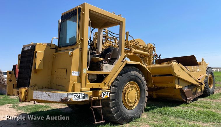 image for item DN5190 1995 Caterpillar 621F  conventional scraper