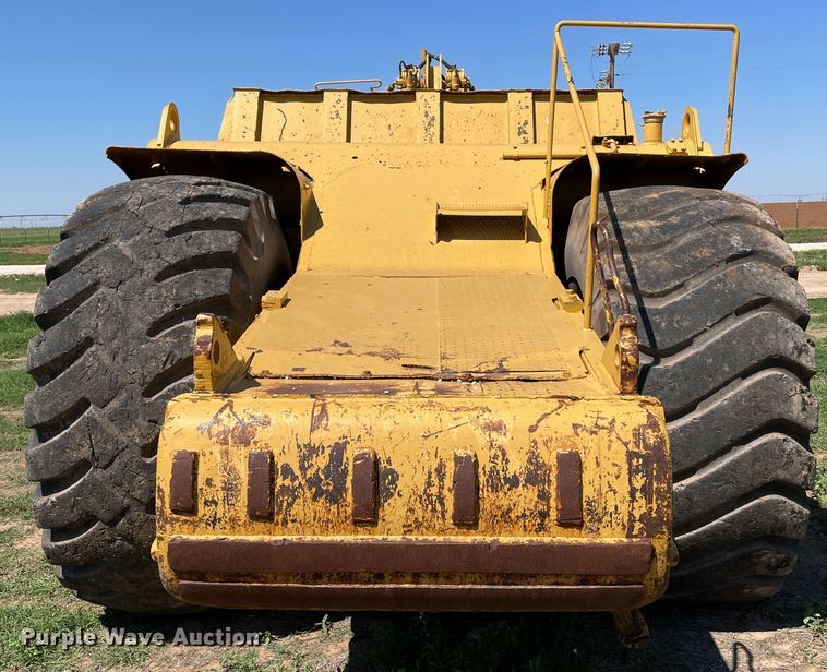 image for item DN5190 1995 Caterpillar 621F  conventional scraper
