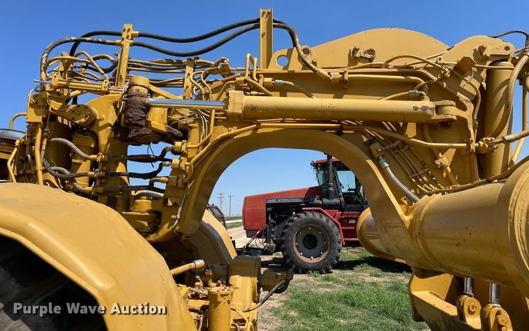 image for item DN5190 1995 Caterpillar 621F  conventional scraper