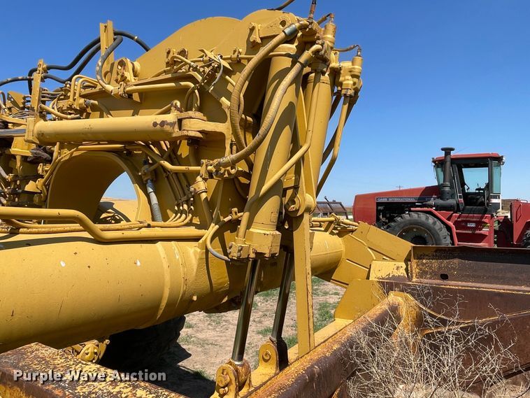 image for item DN5190 1995 Caterpillar 621F  conventional scraper