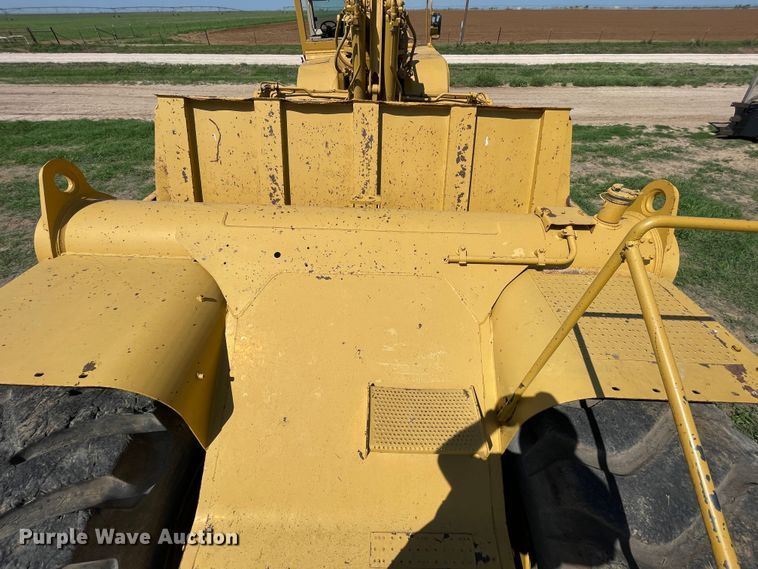 image for item DN5190 1995 Caterpillar 621F  conventional scraper