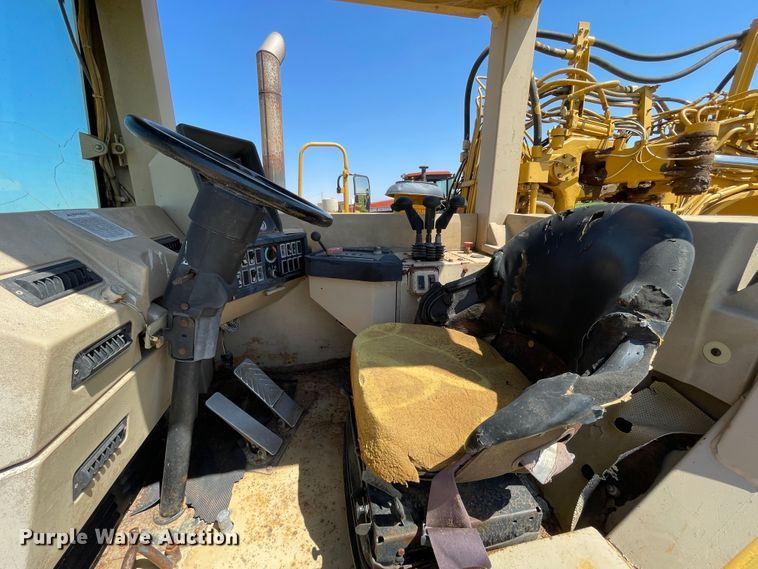 image for item DN5190 1995 Caterpillar 621F  conventional scraper