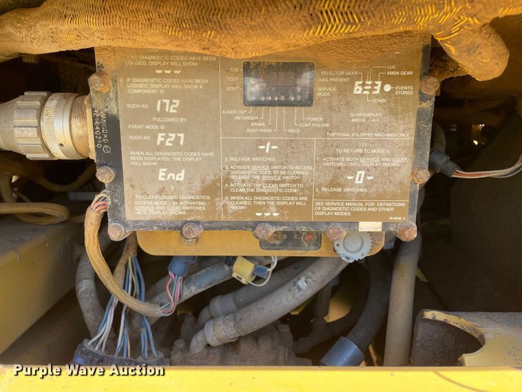 image for item DN5190 1995 Caterpillar 621F  conventional scraper