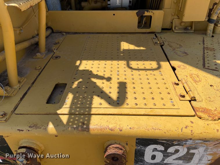 image for item DN5190 1995 Caterpillar 621F  conventional scraper