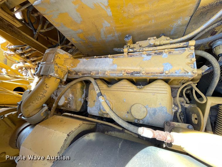 image for item DN5190 1995 Caterpillar 621F  conventional scraper