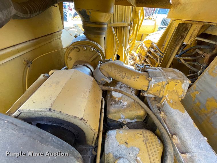 image for item DN5190 1995 Caterpillar 621F  conventional scraper