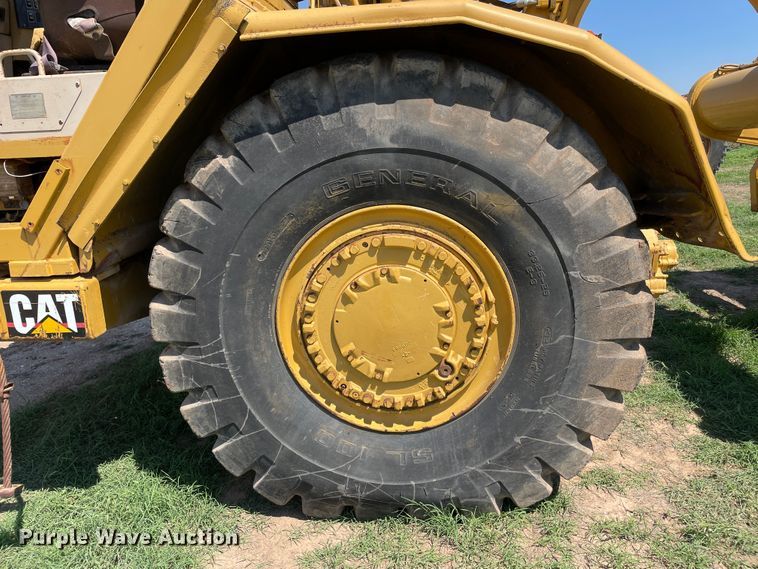 image for item DN5190 1995 Caterpillar 621F  conventional scraper